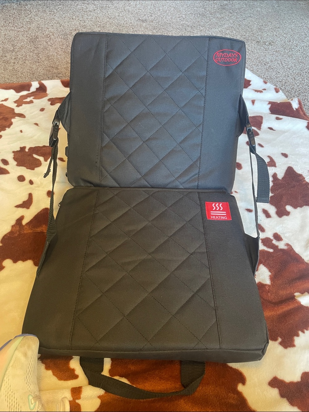 Heated Foldable Stadium Seat Cushion - Black